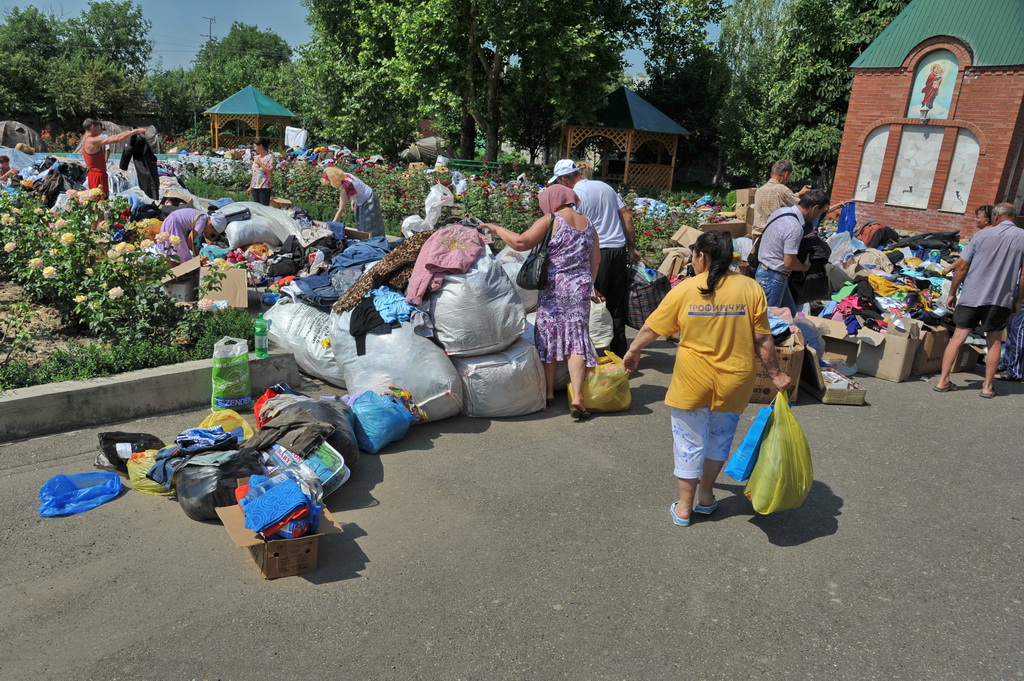 Крымск после наводнения. Работа церковного штаба оказания помощи пострадавшим